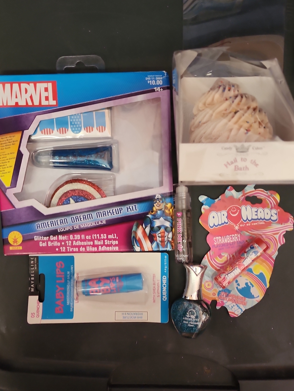Marvel American Dream Makeup & Accessories Set - Blue, Red, White